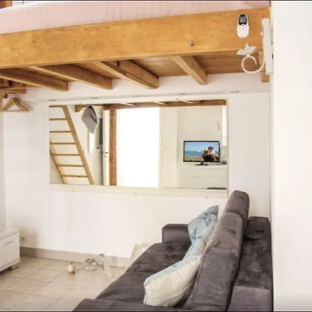 Vieil Cosy Close Everything 昂蒂布