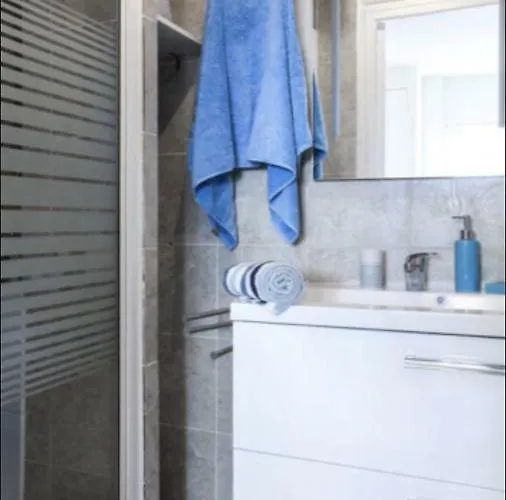 Vieil Cosy Close Everything Apartman